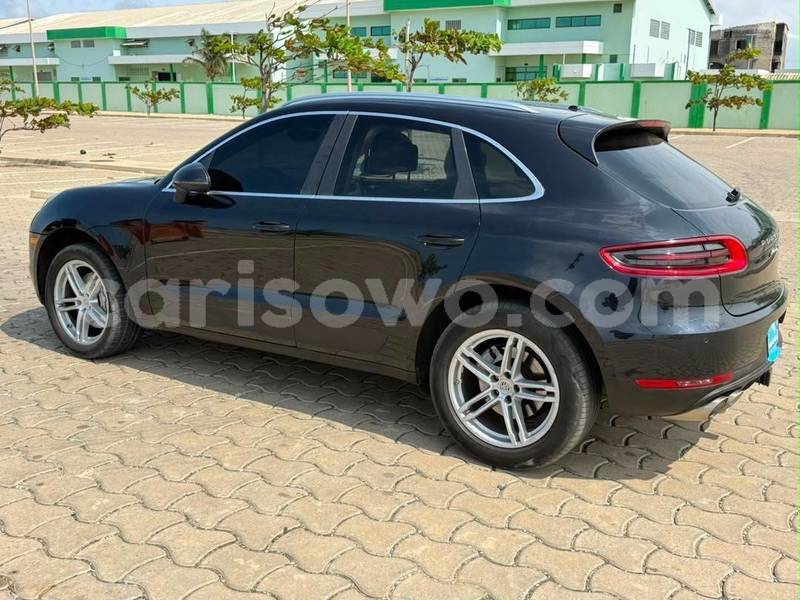 Big with watermark porsche macan benin cotonou 25209
