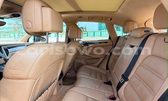 Sayi Na hannu Porsche Macan Other Mota in Cotonou a Benin Sayi Na hannu Porsche Macan Other Mota in Cotonou a Benin