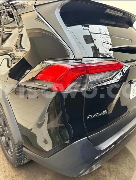 Big with watermark toyota rav4 benin cotonou 25214