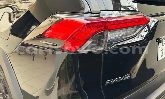 Acheter Occasion Voiture Toyota RAV4 Noir à Cotonou, Benin