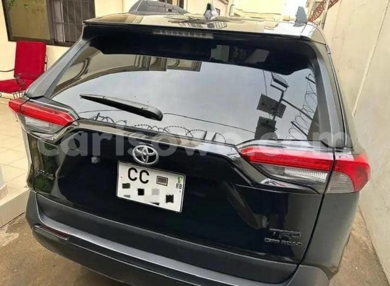 Big with watermark toyota rav4 benin cotonou 25214