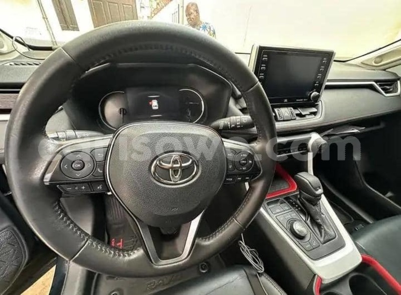 Big with watermark toyota rav4 benin cotonou 25214
