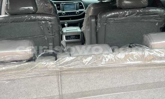 Ra Àlòkù Toyota Highlander Other Ọkọ̀ in Cotonou ni Benin Ra Àlòkù Toyota Highlander Other Ọkọ̀ in Cotonou ni Benin