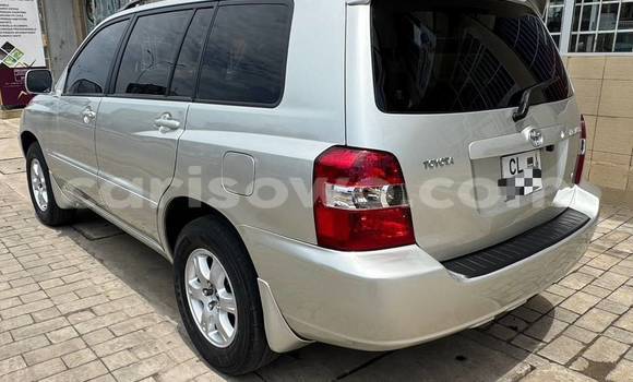 Acheter Occasion Voiture Toyota Highlander Noir à Cotonou, Benin Acheter Occasion Voiture Toyota Highlander Noir à Cotonou, Benin