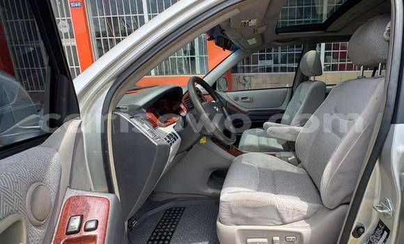 Ra Àlòkù Toyota Highlander Black Ọkọ̀ in Cotonou ni Benin Ra Àlòkù Toyota Highlander Black Ọkọ̀ in Cotonou ni Benin