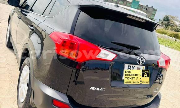 Acheter Occasion Voiture Toyota RAV4 Noir à Cotonou, Benin