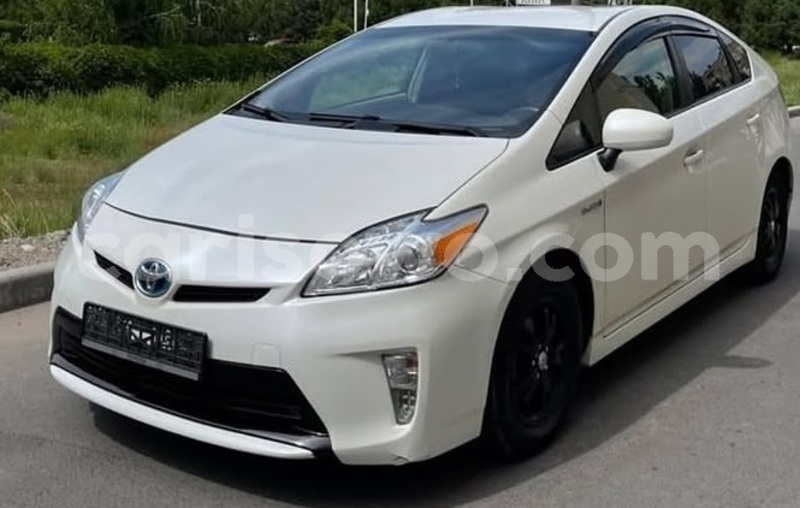 Big with watermark toyota prius benin cotonou 25231