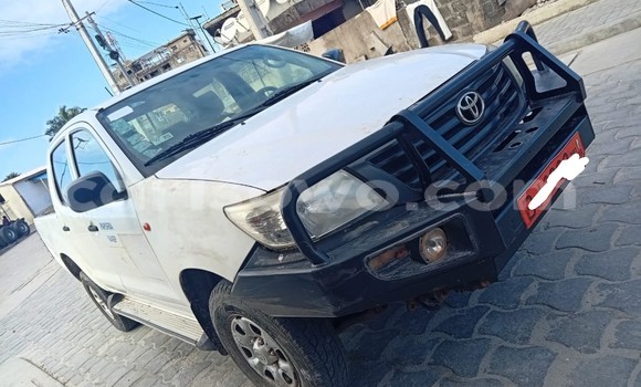 Sayi Na hannu Toyota Hilux Other Mota in Cotonou a Benin Sayi Na hannu Toyota Hilux Other Mota in Cotonou a Benin