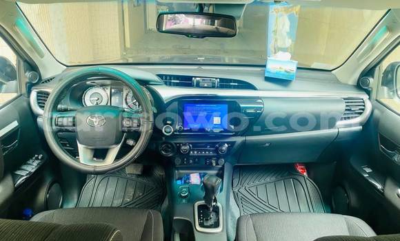Sayi Sabo Toyota Hilux Black Mota in Cotonou a Benin Sayi Sabo Toyota Hilux Black Mota in Cotonou a Benin