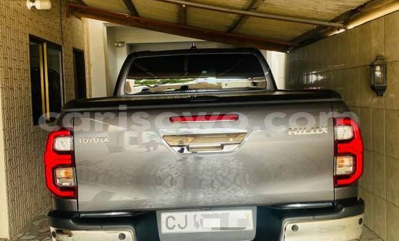 Sayi Sabo Toyota Hilux Black Mota in Cotonou a Benin Sayi Sabo Toyota Hilux Black Mota in Cotonou a Benin