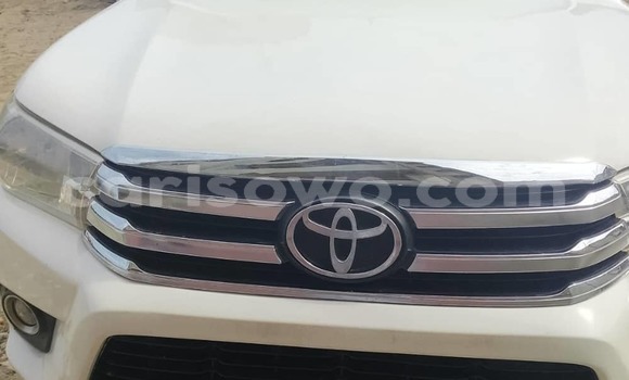 Acheter Occasion Voiture Toyota Hilux Noir à Cotonou, Benin