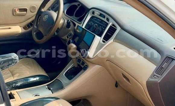 Acheter Occasion Voiture Toyota Highlander Gris à Cotonou, Benin Acheter Occasion Voiture Toyota Highlander Gris à Cotonou, Benin