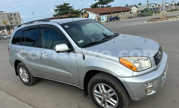 Acheter Occasion Voiture Toyota RAV4 Gris à Cotonou, Benin Acheter Occasion Voiture Toyota RAV4 Gris à Cotonou, Benin