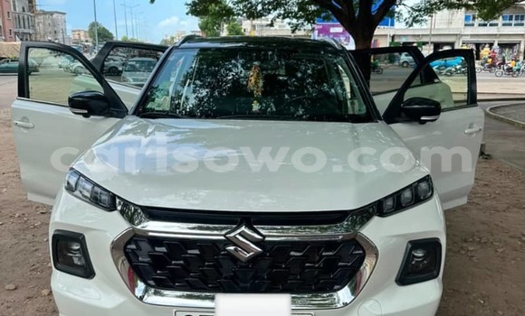 Buy Used Suzuki Grand Vitara White Car in Cotonou in Benign Buy Used Suzuki Grand Vitara White Car in Cotonou in Benign