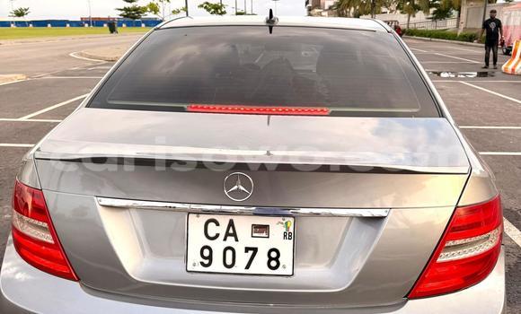 Acheter Occasion Voiture Mercedes Viano Beige à Abomey Calavi, Benin