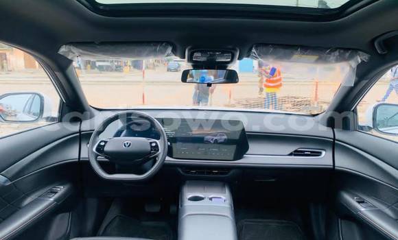 Ra Àlòkù Changan CS75 Black Ọkọ̀ in Natitingou ni Benin Ra Àlòkù Changan CS75 Black Ọkọ̀ in Natitingou ni Benin