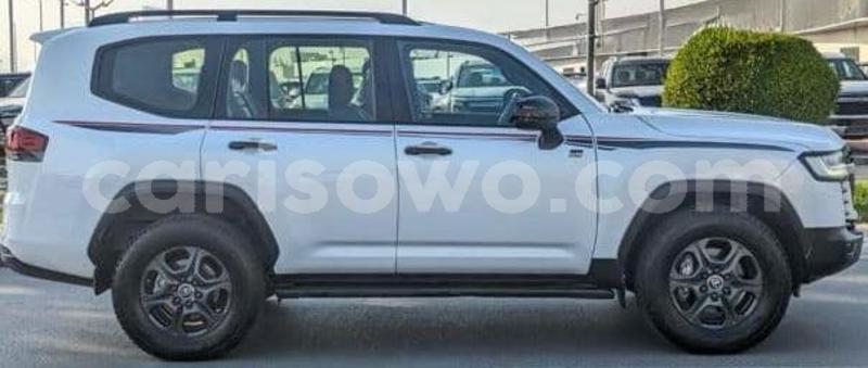 Big with watermark toyota land cruiser benin cotonou 25267