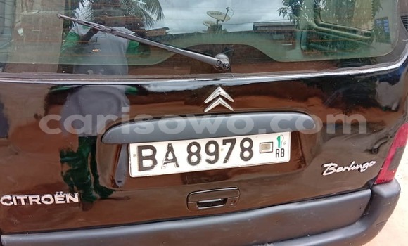 Sayi Na hannu Citroen Berlingo Black Mota in Cotonou a Benin Sayi Na hannu Citroen Berlingo Black Mota in Cotonou a Benin