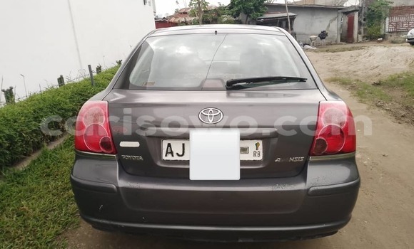 Acheter Occasion Voiture Toyota Avensis Gris à Cotonou, Benin Acheter Occasion Voiture Toyota Avensis Gris à Cotonou, Benin