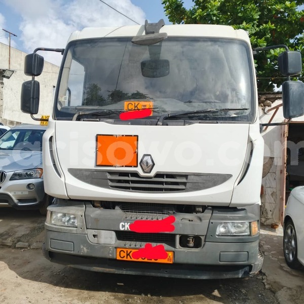 Big with watermark renault 14 benin cotonou 25275