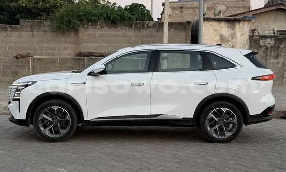 Sayi Na hannu Changan CS75 White Mota in Cotonou a Benin Sayi Na hannu Changan CS75 White Mota in Cotonou a Benin