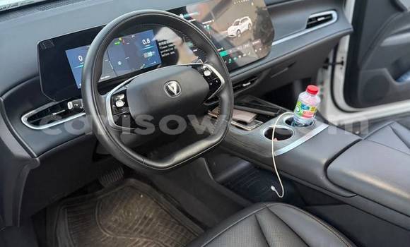 Sayi Na hannu Changan CS75 White Mota in Cotonou a Benin Sayi Na hannu Changan CS75 White Mota in Cotonou a Benin