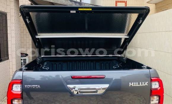 Sayi Sabo Toyota Hilux Black Mota in Cotonou a Benin Sayi Sabo Toyota Hilux Black Mota in Cotonou a Benin