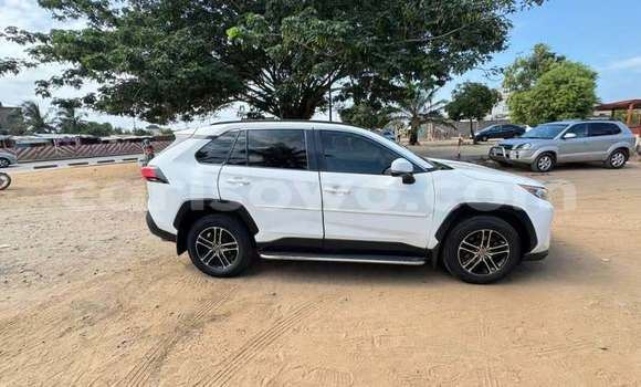 Buy Used Toyota RAV4 Other Car in Cotonou in Benign Buy Used Toyota RAV4 Other Car in Cotonou in Benign