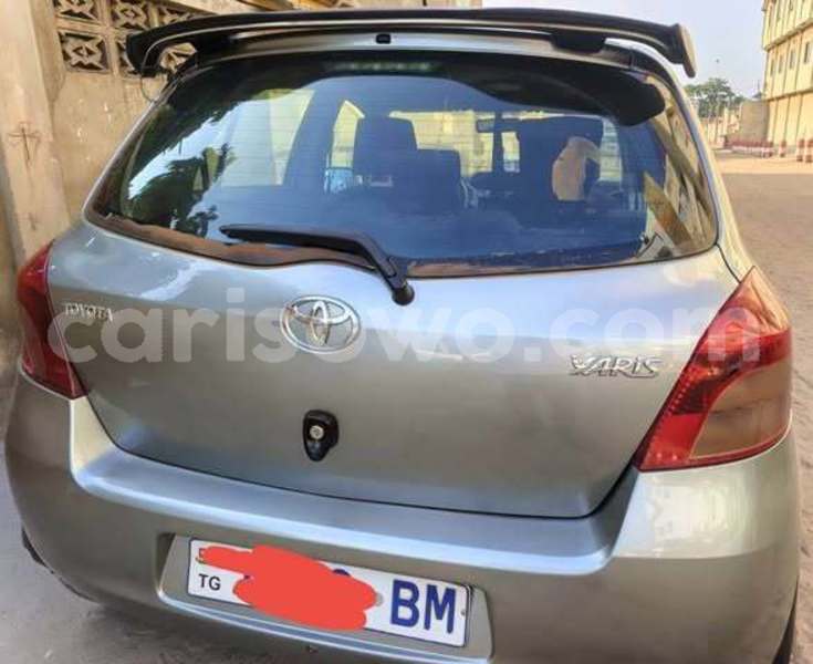 Big with watermark toyota yaris benin cotonou 25290