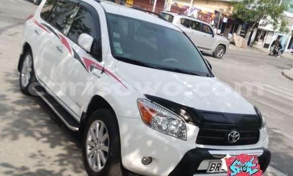 Acheter Occasion Voiture Toyota RAV4 Autre à Abomey Calavi, Benin Acheter Occasion Voiture Toyota RAV4 Autre à Abomey Calavi, Benin