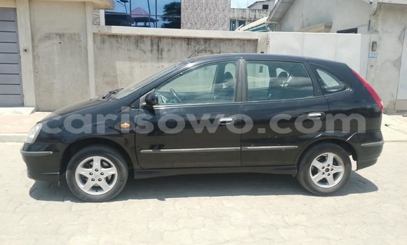 Acheter Occasion Voiture Nissan Almera Tino Noir à Cotonou, Benin Acheter Occasion Voiture Nissan Almera Tino Noir à Cotonou, Benin