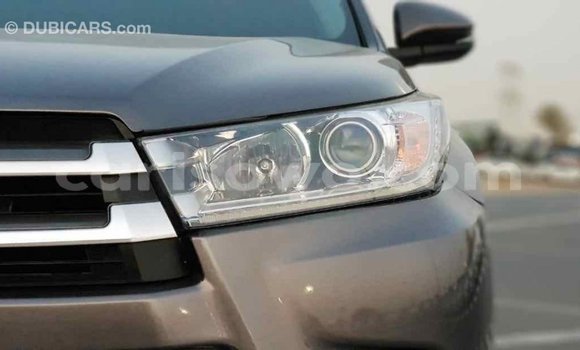 Ra Imported Toyota Highlander Miiran Ọkọ̀ in Import - Dubai ni Benin Ra Imported Toyota Highlander Miiran Ọkọ̀ in Import - Dubai ni Benin