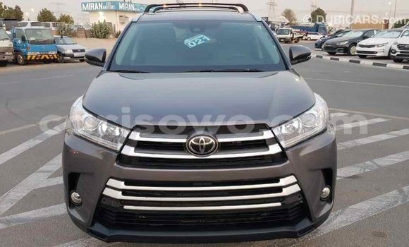 Ra Imported Toyota Highlander Miiran Ọkọ̀ in Import - Dubai ni Benin Ra Imported Toyota Highlander Miiran Ọkọ̀ in Import - Dubai ni Benin