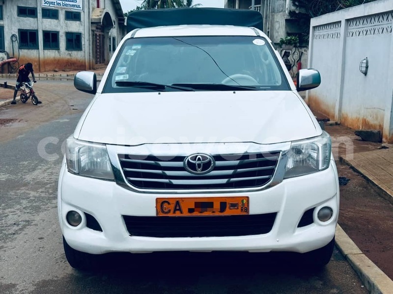 Big with watermark toyota hilux benin parakou 25310