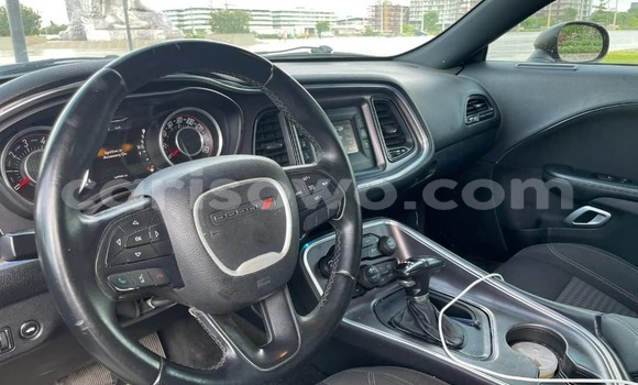Buy Used Dodge Challenger Black Car in Kétou in Benign Buy Used Dodge Challenger Black Car in Kétou in Benign