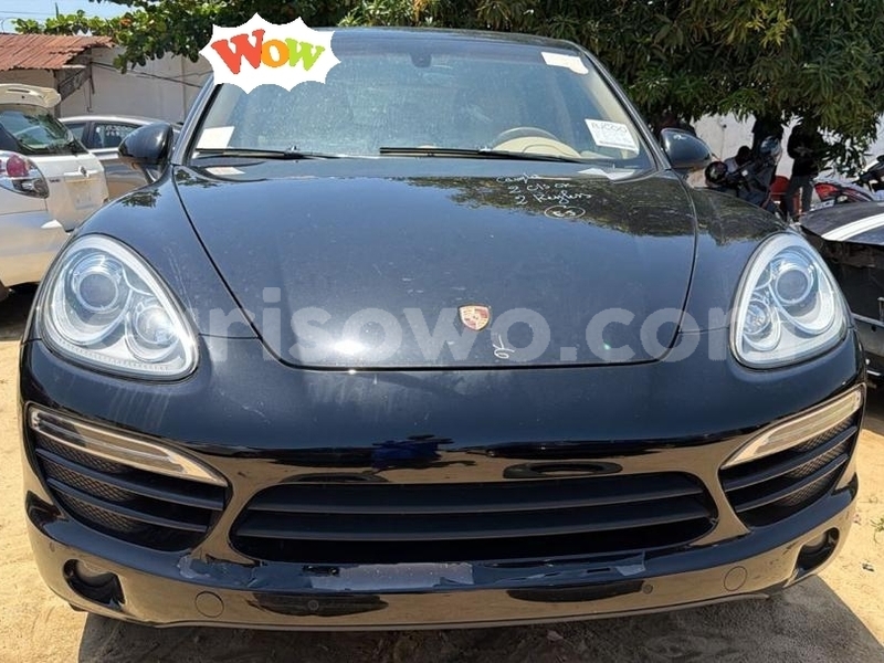 Big with watermark porsche cayenne benin cotonou 25320