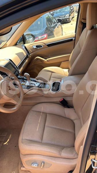 Big with watermark porsche cayenne benin cotonou 25320
