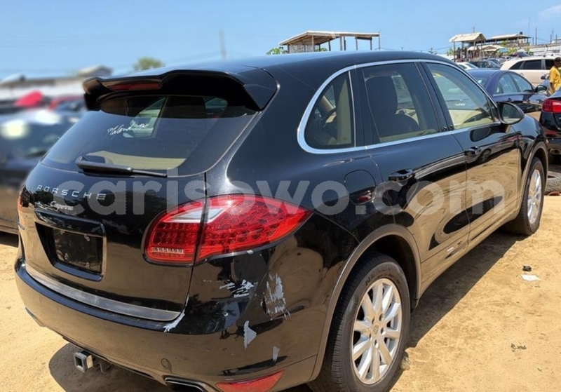 Big with watermark porsche cayenne benin cotonou 25320
