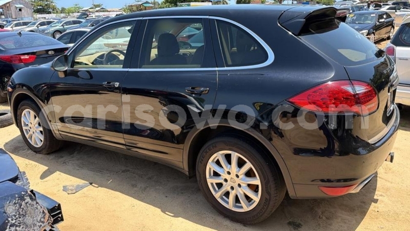 Big with watermark porsche cayenne benin cotonou 25320
