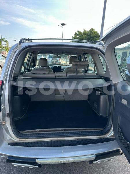 Big with watermark toyota rav4 benin cotonou 25321