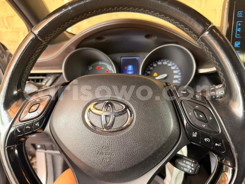 Big with watermark toyota c hr benin cotonou 25326