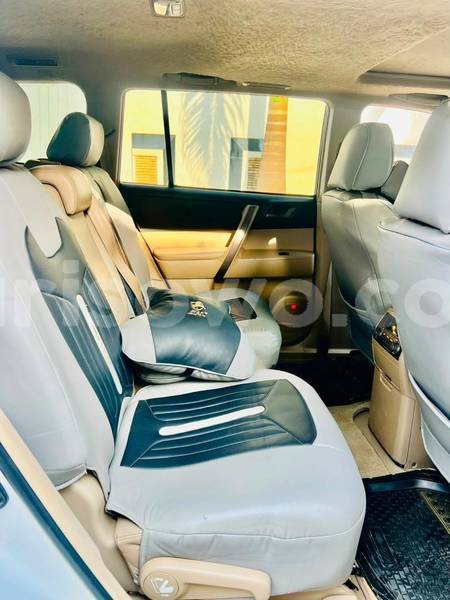 Big with watermark toyota highlander benin cotonou 25330