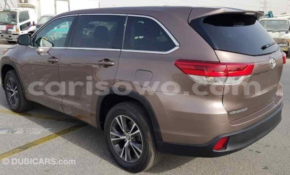 Ra Imported Toyota Highlander Brown Ọkọ̀ in Import - Dubai ni Benin Ra Imported Toyota Highlander Brown Ọkọ̀ in Import - Dubai ni Benin