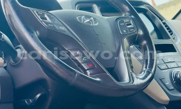 Acheter Occasion Voiture Hyundai Santa Fe Noir à Cotonou, Benin Acheter Occasion Voiture Hyundai Santa Fe Noir à Cotonou, Benin