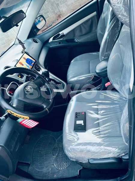 Big with watermark toyota matrix benin cotonou 25353