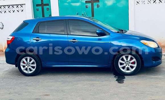 Buy Used Toyota Matrix Blue Car in Cotonou in Benign Buy Used Toyota Matrix Blue Car in Cotonou in Benign