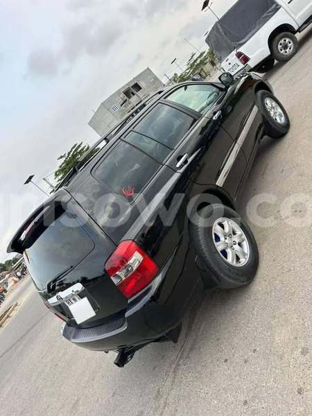 Big with watermark toyota highlander benin cotonou 25361