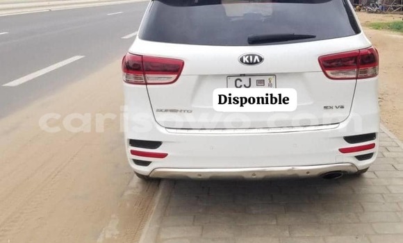 Acheter Occasion Voiture Kia Sorento Noir à Cotonou, Benin Acheter Occasion Voiture Kia Sorento Noir à Cotonou, Benin