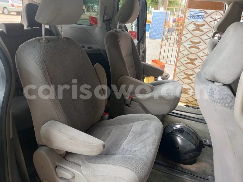 Big with watermark toyota sienna benin cotonou 25374