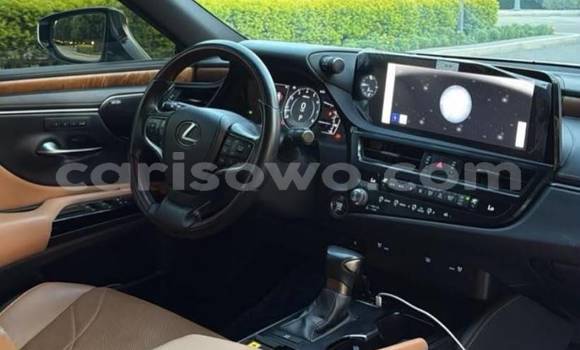 Buy Used Lexus ES White Car in Cotonou in Benign Buy Used Lexus ES White Car in Cotonou in Benign